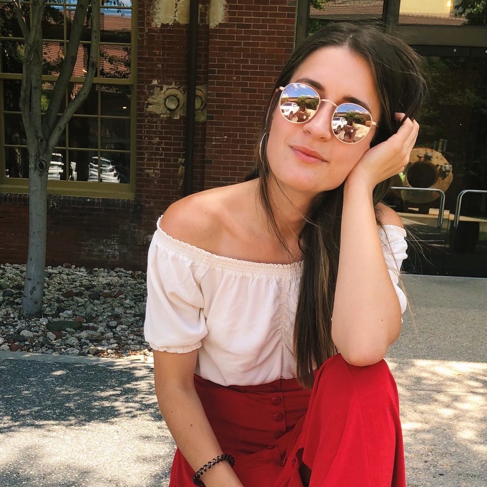 Meet your Posher, Natali